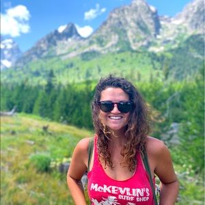 Meet your Posher, Amy